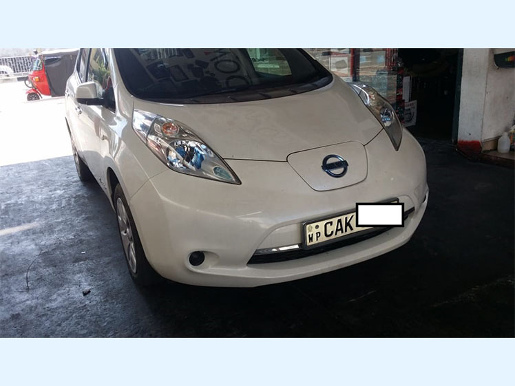 Nissan-Leaf X Grade-2013-Colombo-AA-AANV.php